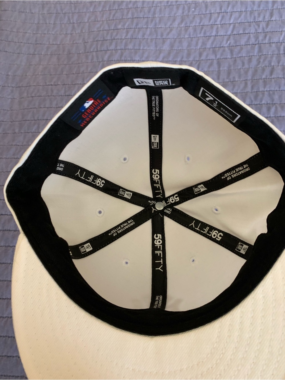 New Era Cream New York Yankees Snapback Cap - Picture 3 of 6